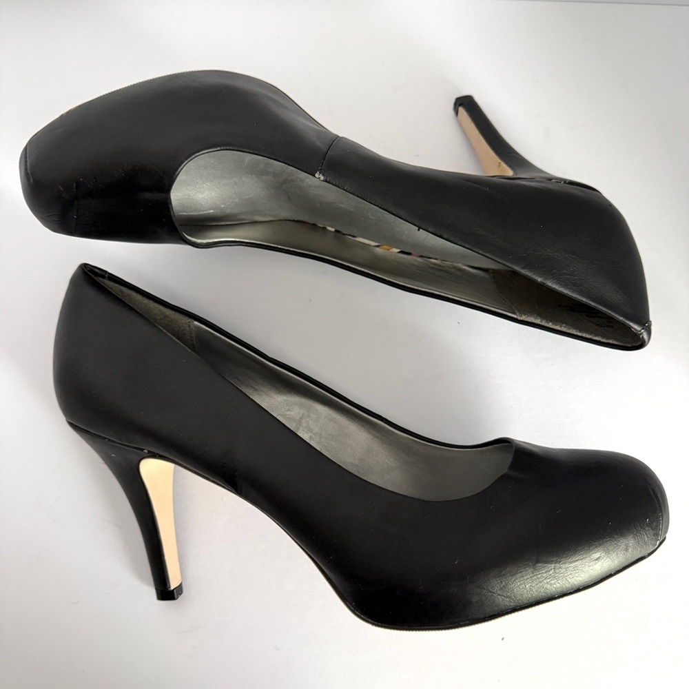 Madden Girl Getta Round Toe Classic Platform Heels Size 10 - Picture 5 of 13